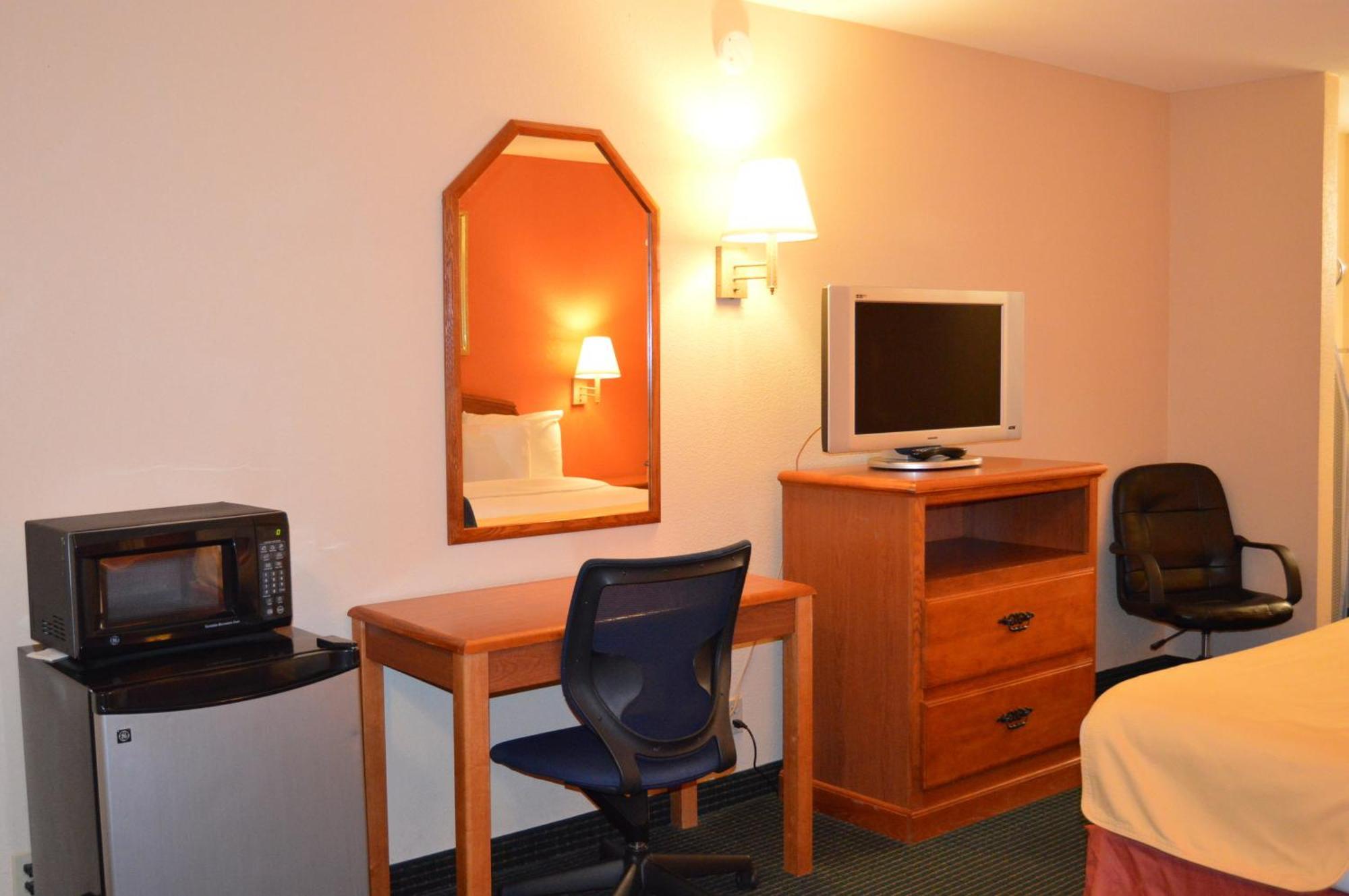 Americas Best Value Inn Gainesville Tx Екстериор снимка