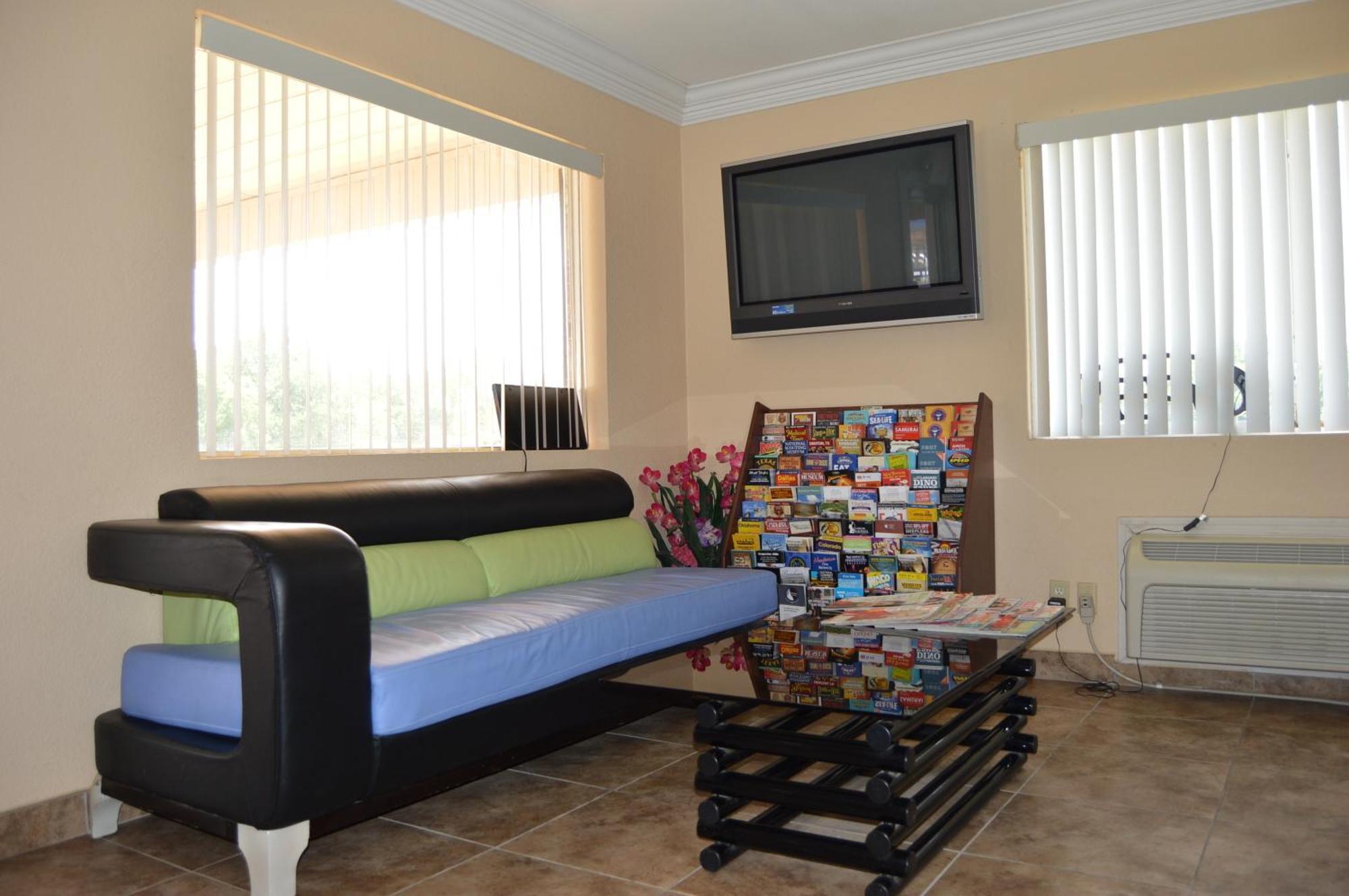 Americas Best Value Inn Gainesville Tx Екстериор снимка