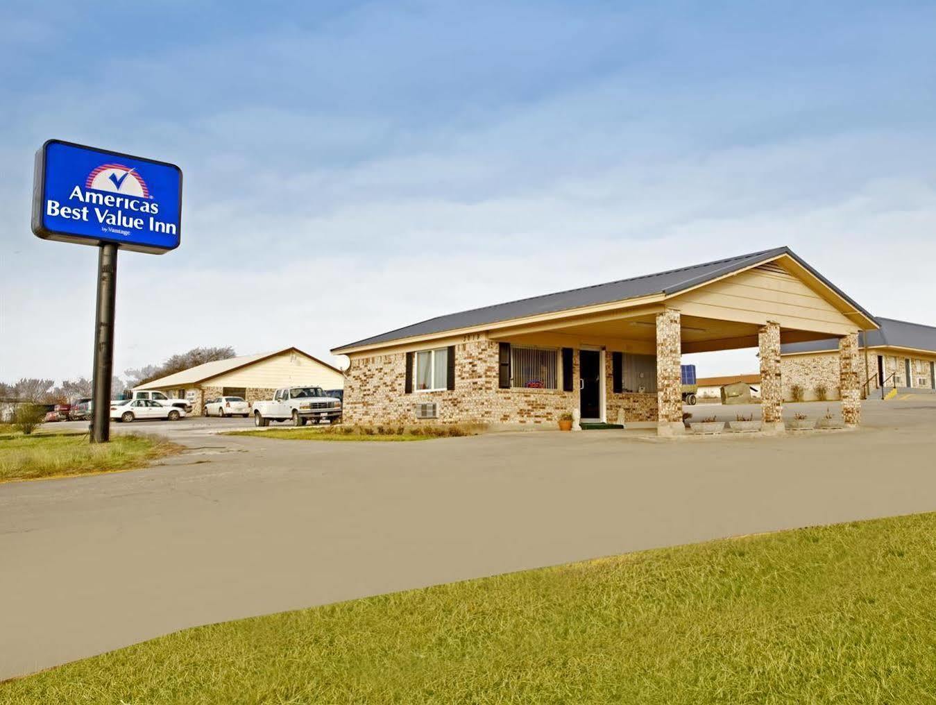 Americas Best Value Inn Gainesville Tx Екстериор снимка
